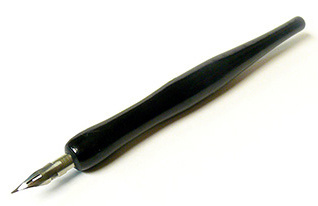Деревянная ручка-держатель для пера с пером DK11601

